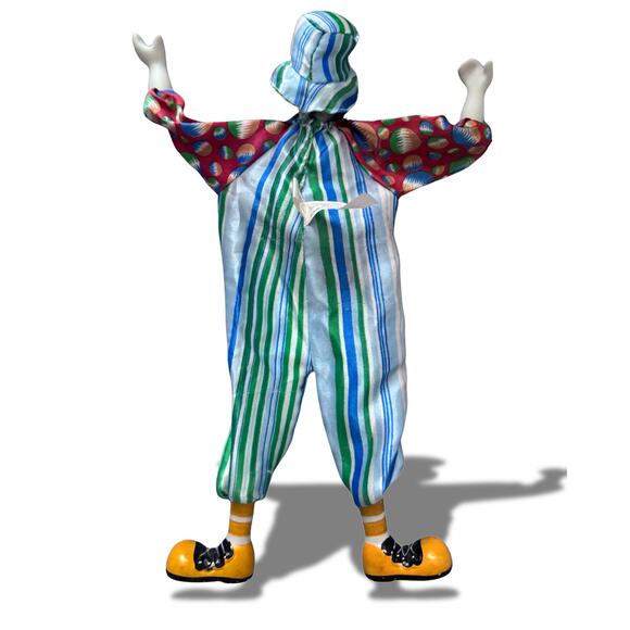 Vintage Porcelain Clown Doll – 14” - Picture 4 of 9